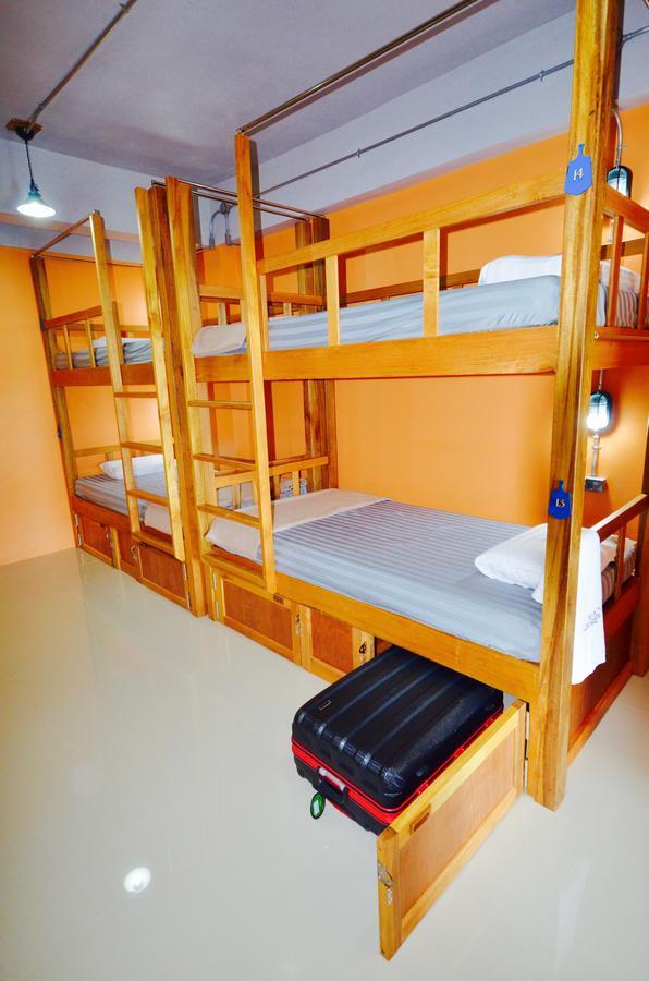 Nomad Hostel Krabi town Kültér fotó